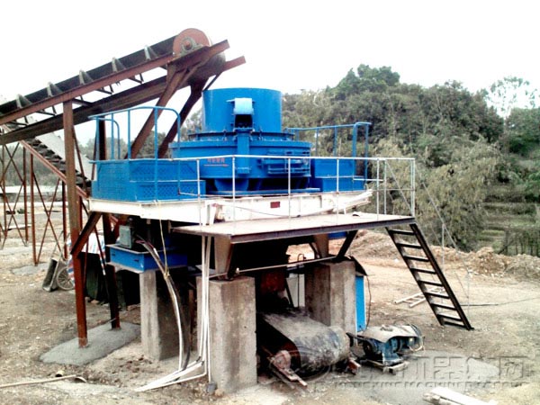 制砂機(jī)生產(chǎn)線(xiàn)客戶(hù)現(xiàn)場(chǎng)