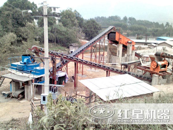 鵝卵石制沙機客戶現(xiàn)場