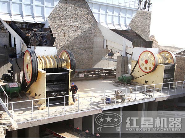 57顎破機生產現(xiàn)場 57顎破機生產現(xiàn)場