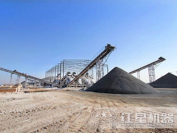 制砂機生產(chǎn)現(xiàn)場