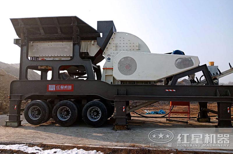 移動(dòng)重錘式破碎機(jī) 移動(dòng)重錘式破碎機(jī)