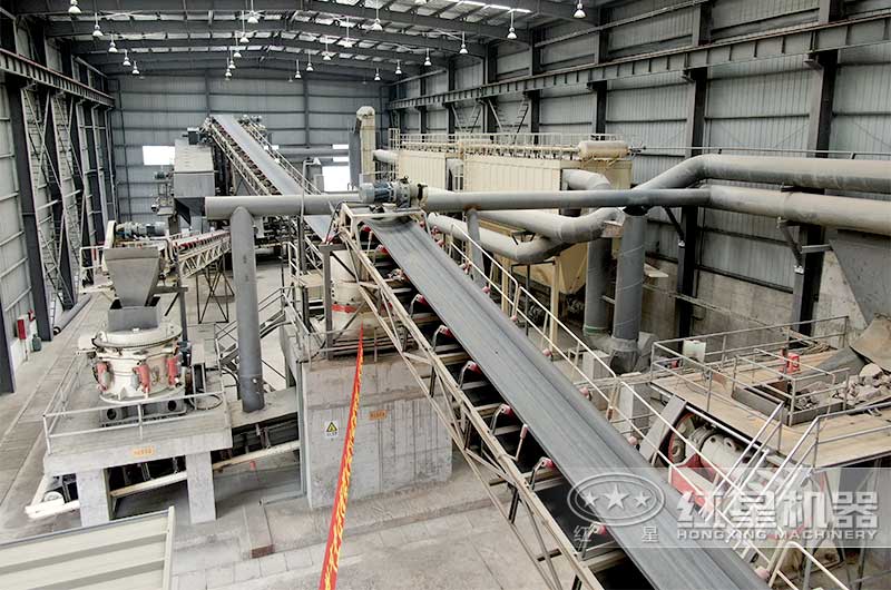 大型固定式混凝土破碎機現(xiàn)場