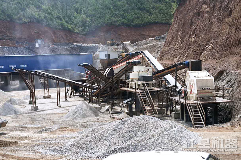 混凝土碎石生產(chǎn)線現(xiàn)場實(shí)拍圖 混凝土碎石生產(chǎn)線現(xiàn)場實(shí)拍圖