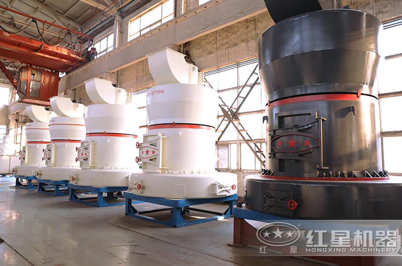 雷蒙磨粉機(jī)現(xiàn)場(chǎng)實(shí)拍圖 雷蒙磨粉機(jī)現(xiàn)場(chǎng)實(shí)拍圖