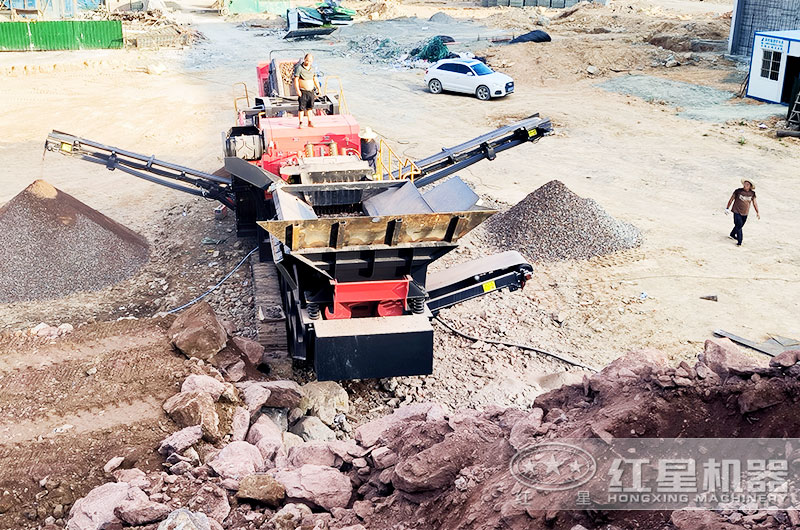 移動(dòng)制砂機(jī)現(xiàn)場(chǎng) 移動(dòng)制砂機(jī)現(xiàn)場(chǎng)