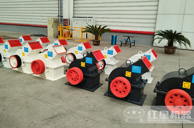 小型錘式制砂機(jī) 小型錘式制砂機(jī)