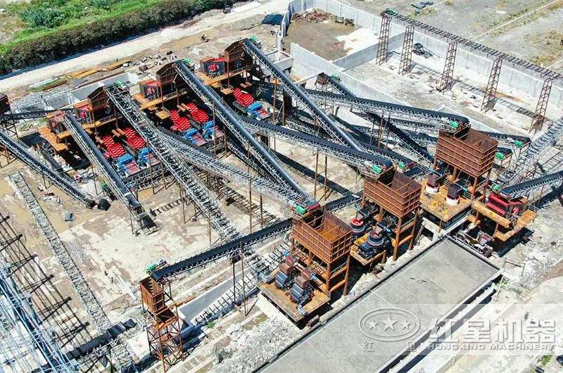 舟山大型砂石生產(chǎn)線現(xiàn)場 舟山大型砂石生產(chǎn)線現(xiàn)場