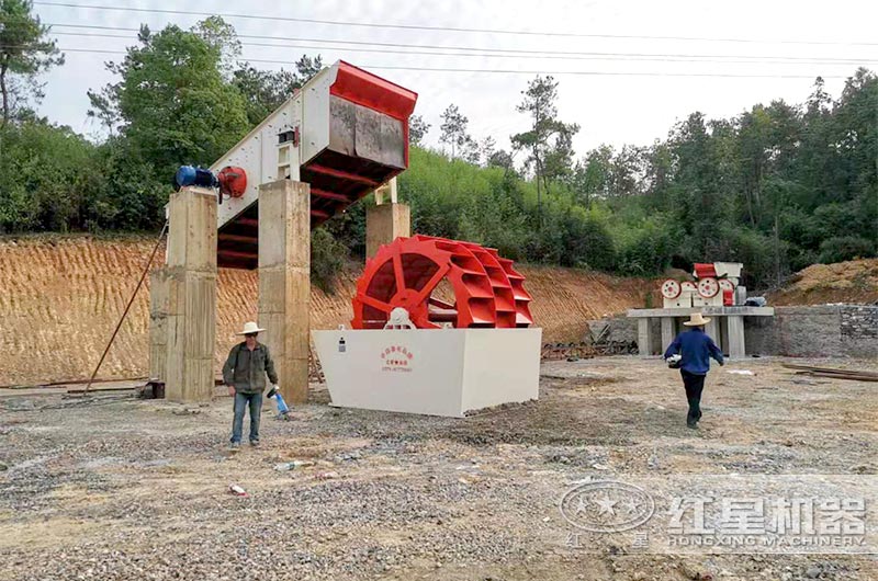 時產100噸砂石生產線現(xiàn)場 時產100噸砂石生產線現(xiàn)場