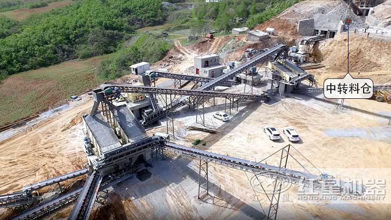 此現(xiàn)場反擊破用于石料整形 此現(xiàn)場反擊破用于石料整形