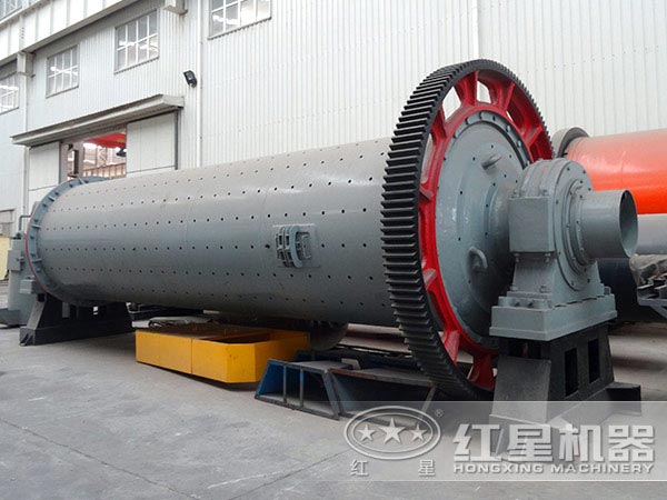 時(shí)產(chǎn)100噸球磨機(jī) 時(shí)產(chǎn)100噸球磨機(jī)