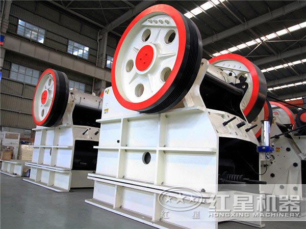 細碎顎式破碎機 細碎顎式破碎機