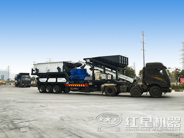 制砂機(jī)流動(dòng)車小型砸石子機(jī) 制砂機(jī)流動(dòng)車小型砸石子機(jī)