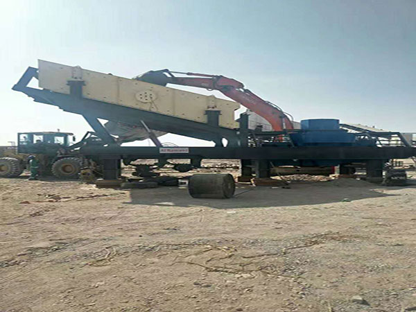 時(shí)產(chǎn)200噸流動(dòng)制砂機(jī) 時(shí)產(chǎn)200噸流動(dòng)制砂機(jī)