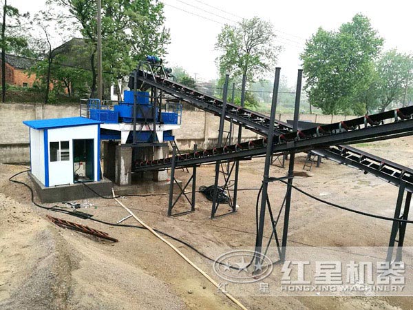 小型河卵石制砂生產線現(xiàn)場