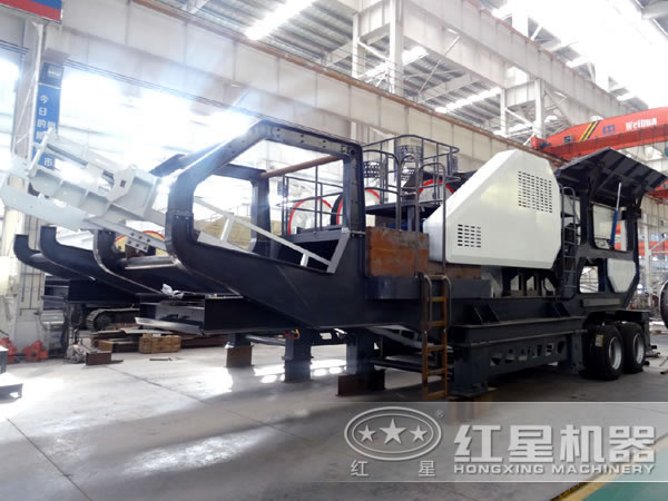 移動(dòng)式碎石機(jī) 移動(dòng)式碎石機(jī)