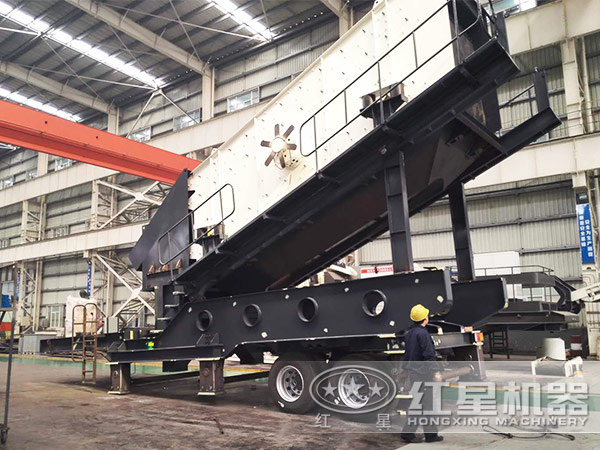 輪胎式移動(dòng)破碎篩分設(shè)備 輪胎式移動(dòng)破碎篩分設(shè)備