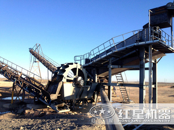 洗砂現(xiàn)場(chǎng) 洗砂現(xiàn)場(chǎng)