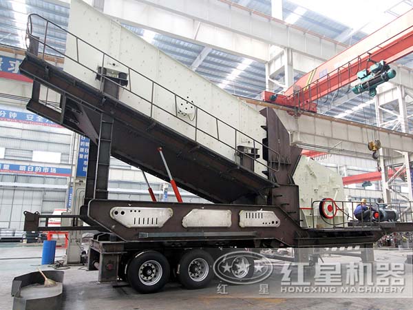 移動(dòng)反擊式破碎站 移動(dòng)反擊式破碎站