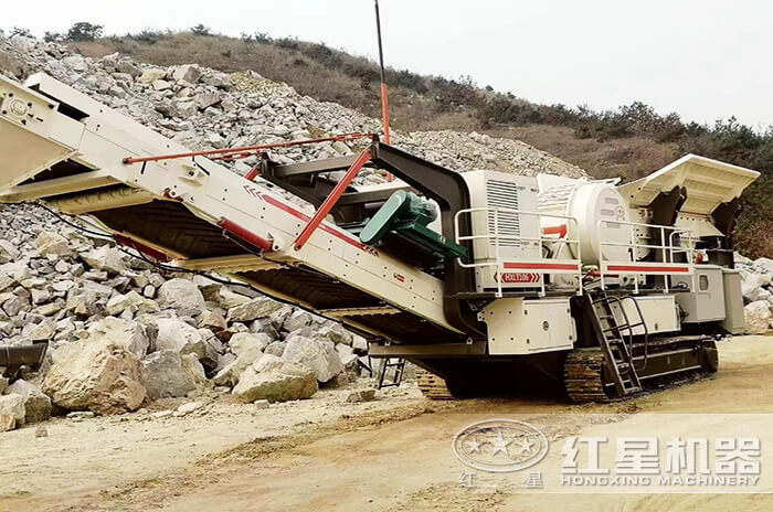 移動(dòng)石子加工機(jī)現(xiàn)場(chǎng)展示 移動(dòng)石子加工機(jī)現(xiàn)場(chǎng)展示