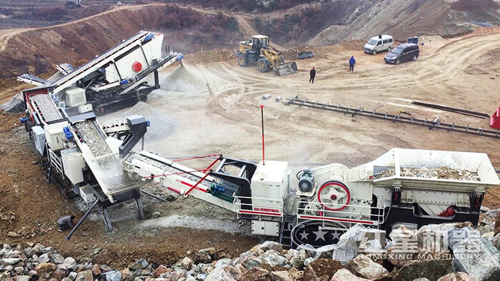 移動(dòng)式石子破碎生產(chǎn)線試運(yùn)營(yíng)現(xiàn)場(chǎng)