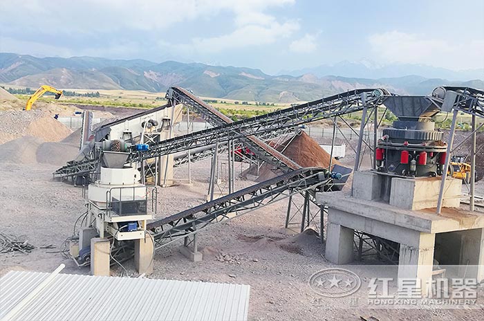 廣東廣州砂石料場(chǎng)生產(chǎn)現(xiàn)場(chǎng) 廣東廣州砂石料場(chǎng)生產(chǎn)現(xiàn)場(chǎng)