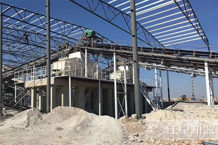 反擊式制砂機現場作業(yè)圖 反擊式制砂機現場作業(yè)圖