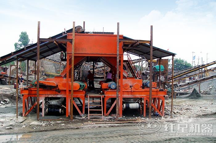 紅星售后人員現(xiàn)場(chǎng)安裝調(diào)試