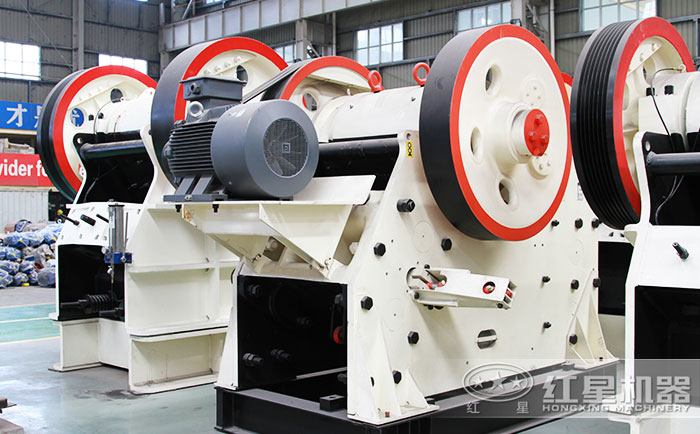 CJ歐版顎式破碎機機電一體化設(shè)計