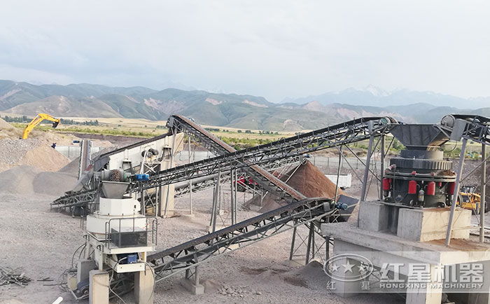 機制砂企業(yè)加工現(xiàn)場 機制砂企業(yè)加工現(xiàn)場