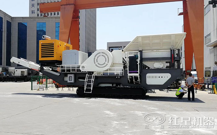 客戶到廠考察移動碎石粉砂機設備 客戶到廠考察移動碎石粉砂機設備