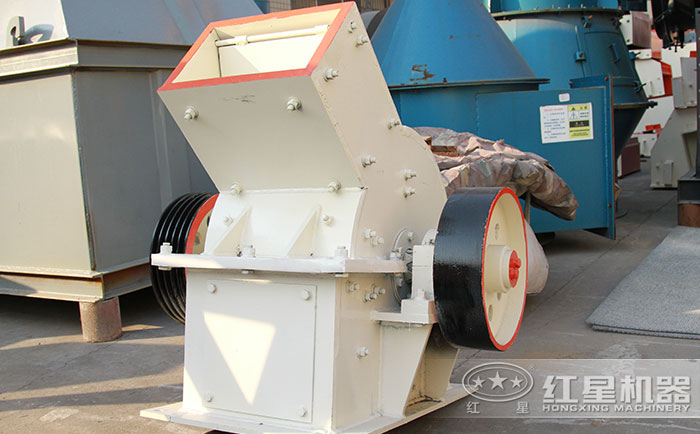 PC錘式破碎機(jī)設(shè)備 PC錘式破碎機(jī)設(shè)備