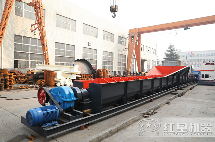 螺旋洗沙機(jī)設(shè)備廠區(qū)展示 螺旋洗沙機(jī)設(shè)備廠區(qū)展示