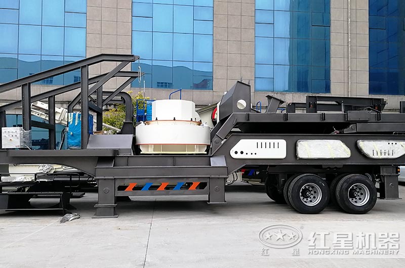 紅星移動式制砂設(shè)備實(shí)拍現(xiàn)場 紅星移動式制砂設(shè)備實(shí)拍現(xiàn)場