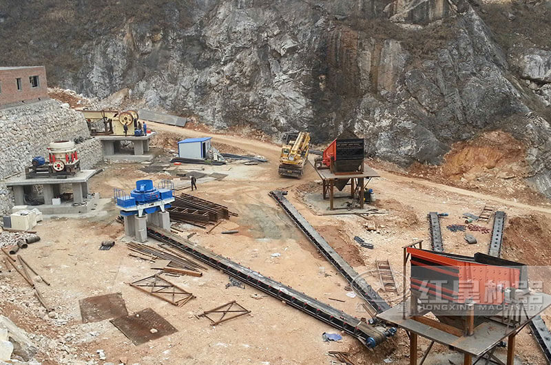 碎石制砂生產(chǎn)現(xiàn)場 碎石制砂生產(chǎn)現(xiàn)場