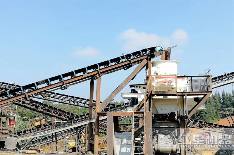 HVI制砂機(jī)工作現(xiàn)場 HVI制砂機(jī)工作現(xiàn)場