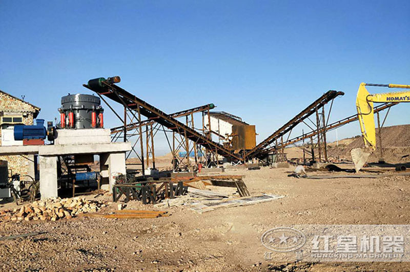 固定的建筑垃圾破碎現(xiàn)場(chǎng) 固定的建筑垃圾破碎現(xiàn)場(chǎng)