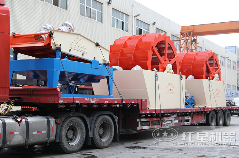 兩臺(tái)3121大型洗砂機(jī)發(fā)貨 兩臺(tái)3121大型洗砂機(jī)發(fā)貨