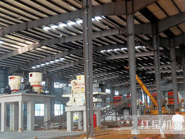 紅星制砂機(jī)制砂生產(chǎn)現(xiàn)場 紅星制砂機(jī)制砂生產(chǎn)現(xiàn)場