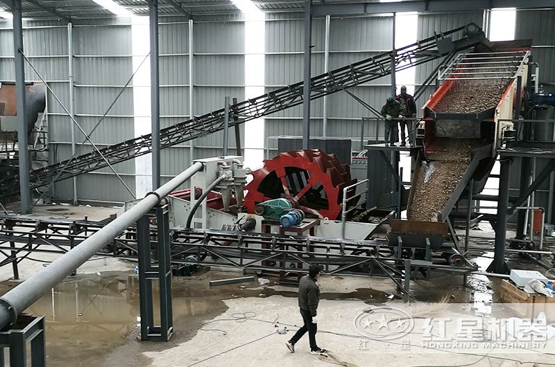 輪斗式洗砂機(jī)優(yōu)勢(shì)多