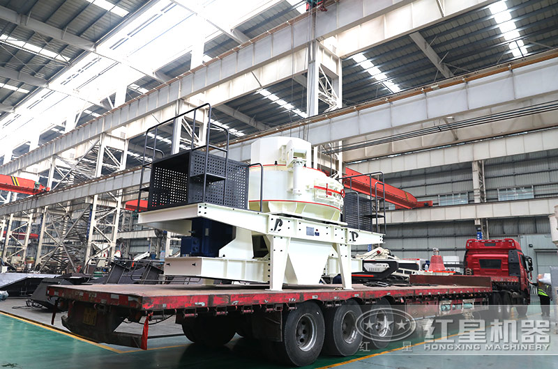 珍珠巖制砂設(shè)備發(fā)貨現(xiàn)場(chǎng)