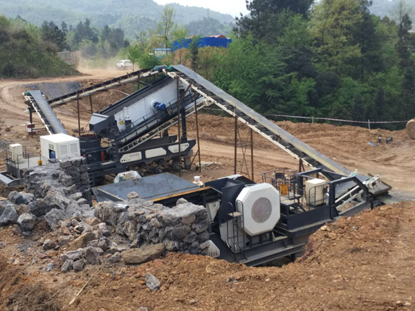 紅星機(jī)器的車載移動(dòng)制沙(砂)機(jī) 紅星機(jī)器的車載移動(dòng)制沙(砂)機(jī)