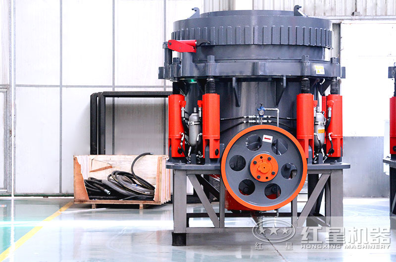 每小時產(chǎn)200噸石子的全液壓圓錐機(jī) 每小時產(chǎn)200噸石子的全液壓圓錐機(jī)